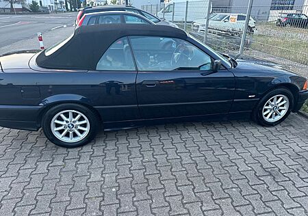 BMW 318i Cabrio