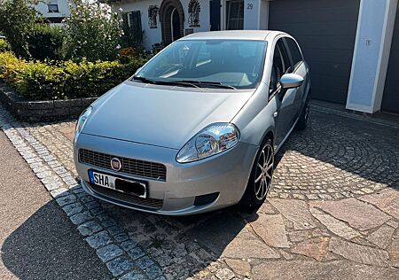 Fiat Punto gepflegt, 8fach, (Grande, 4136/ADA)