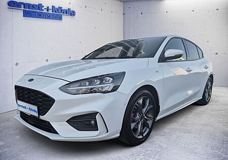 Ford Focus 1.0 EcoBoost Hybrid ST-LINE X