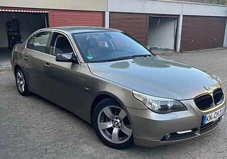 BMW 220i