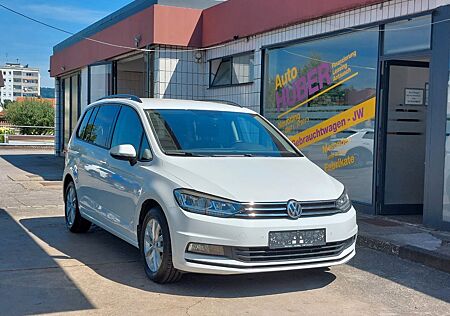 VW Touran Volkswagen 1,4TSI LED/DSG/ACC/Standheizung