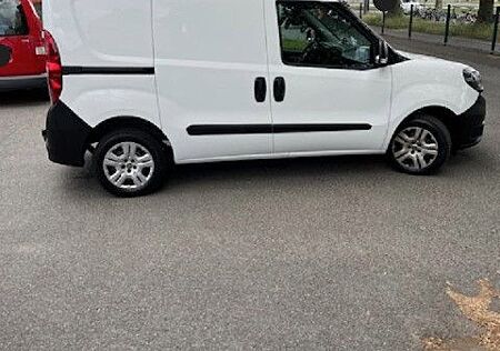 Fiat Doblo 1.6 , Leiterklappe
