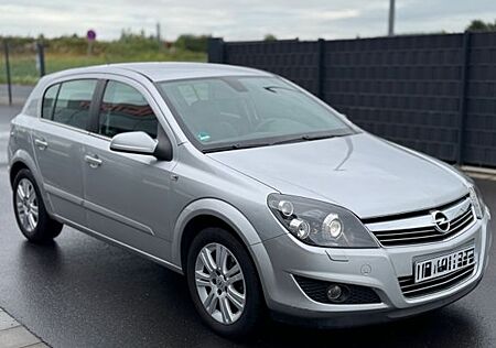 Opel Astra 1.6 Ecotec INNOVATION "110 Jahre" 85kW...