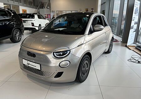 Fiat 500E Giorgio Armani Collectors Edition 2025