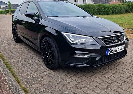 Seat Leon ST 1.8 TSI 132kW St.&St. Xcellence DSG ...