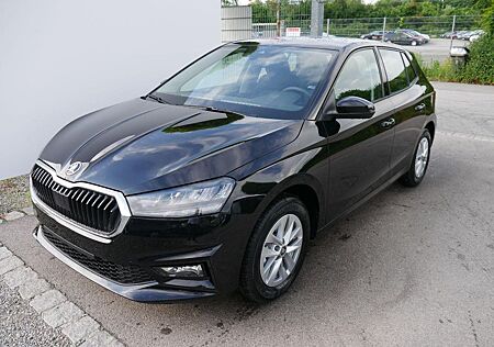 Skoda Fabia 130 Jahre 1,0 MPI *LED*PDC HI.*RFK*APP-...