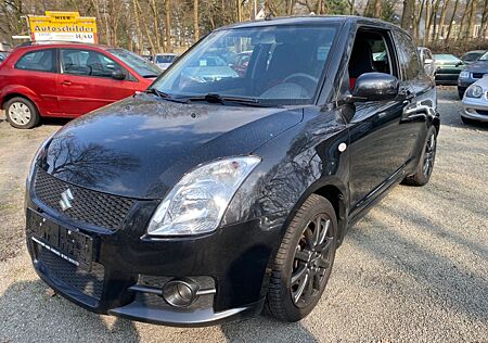 Suzuki Swift Lim. 'Rock am Ring' Navi / Klimaautomatik