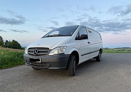 Mercedes-Benz Vito 4x4 - Standhzg./Klima/PDC/Anhängerkupplung