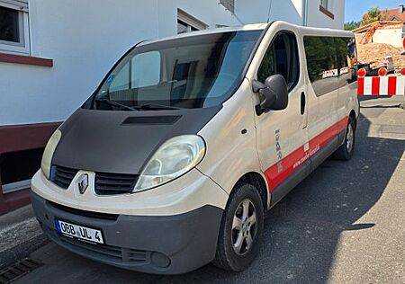 Renault Trafic ordentliches Fahrzeug kein Taxi