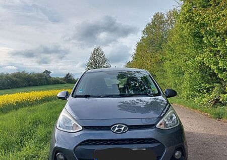 Hyundai i10 1.0 Classic - Klima USB AUX Tempomat