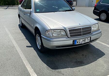 Mercedes-Benz C 180 ELEGANCE Elegance,Scheckheft gepflegt