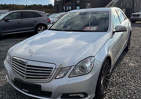 Mercedes-Benz E 350 E -Klasse Lim. CGI BlueEfficiency