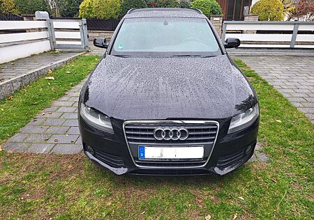 Audi A4 B8 Avant 1,8 TFSI S line Sportpaket ATM