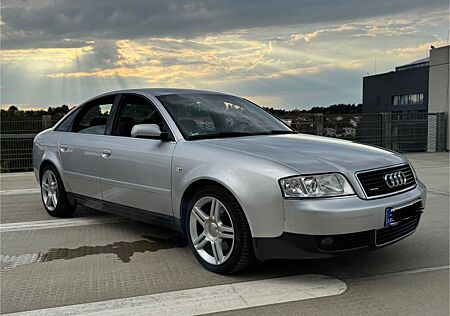 Audi A6 2.4 quattro -