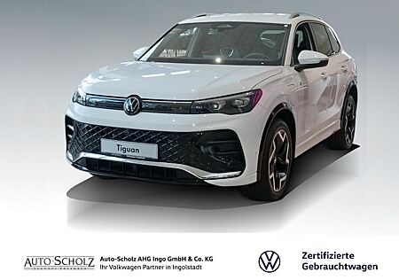 VW Tiguan Volkswagen R-Line 1,5 eHybrid Matrix Alu-19 AHK 360°