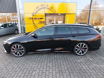 Opel Insignia B Sports Tourer 2.0 BiTurbo 4x4 GSI