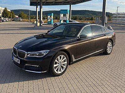 BMW 730d xDrive Head-Up / Laserlight / Massagesitze
