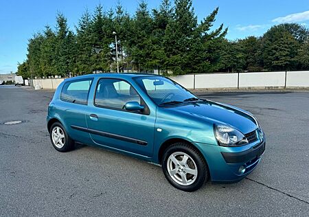 Renault Clio II Chiemsee*GARANTIE*TÜV/AU NEU*KLIMA*