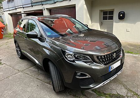 Peugeot 3008 Allure PureTech 130 *PANO*LED*HUneu