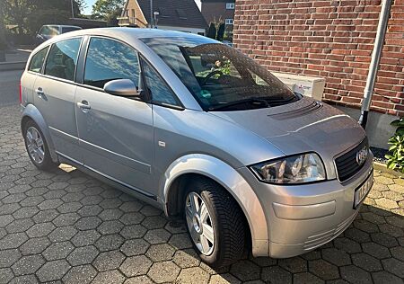 Audi A2 1.4 -