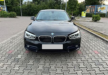 BMW 118i Sport Line Sport Line