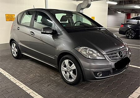 Mercedes-Benz A 180 AVANTGARDE SPORTPAET- TÜV NEU-KLIMA-SIT