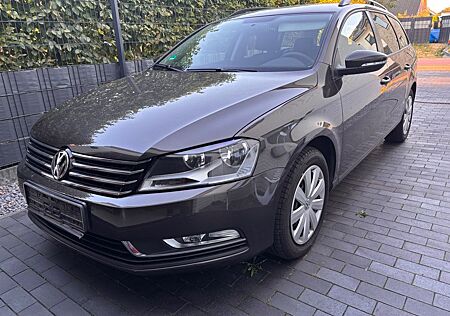 VW Passat Volkswagen 1.4 TSI Trendline PDC