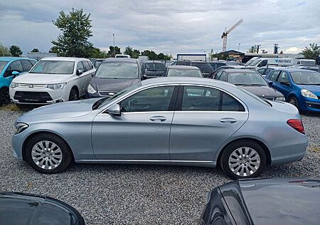Mercedes-Benz C 180 AVANTGARDE