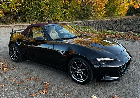 Mazda MX-5 1.5 SKYACTIV-G131 Sakura Sakura Exklusiv-li