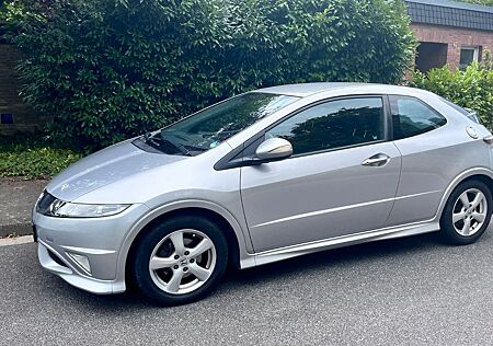 Honda Civic 1.4 Type S