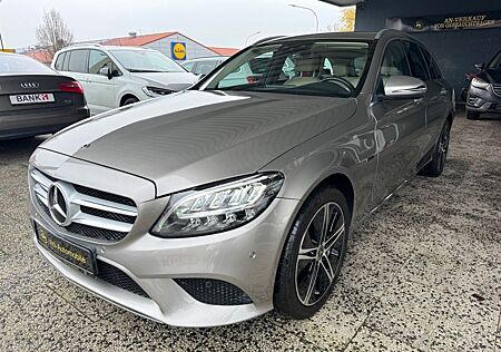 Mercedes-Benz C 300 T DE Avantgarde *LED/Shz/Navi/R-Kamera*