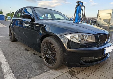 BMW 116i - CarPlay/Android Auto Rückfahrkamera