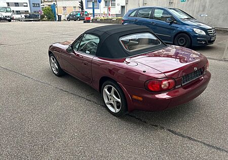 Mazda MX-5 1.6 16V Memories Memories II TÜV NEU 1.Hand