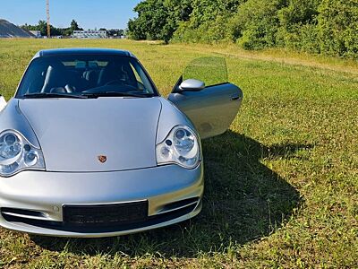 Porsche      996 Targa :  25600KM.