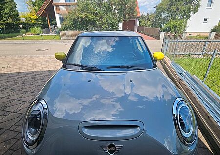 Mini Cooper SE Classic Trim Classic Trim
