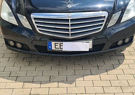 Mercedes-Benz E 200 CDI T BlueEFFICIENCY -