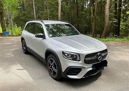 Mercedes-Benz GLB 200 d DCT AMG-Line
