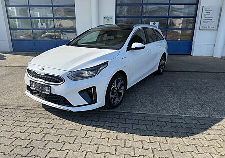 Kia Cee'd Sportswagon Ceed SW 1.6 DCT PHEV Platinum 17" GD