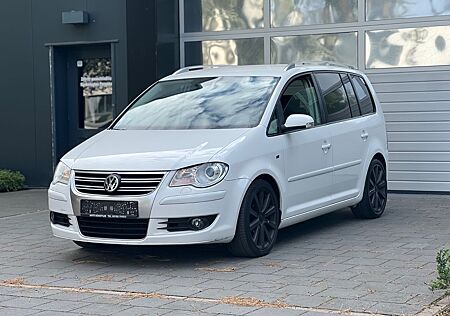 VW Touran Volkswagen 2.0 TDI 125kW DSG DPF - R-Line