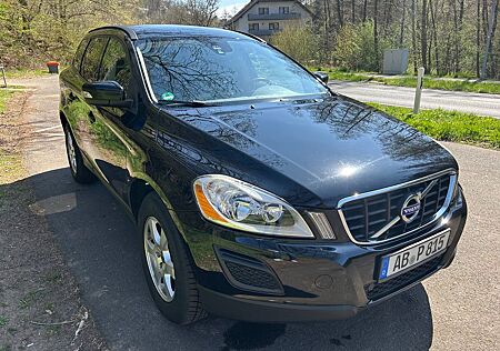 Volvo XC 60 XC60 D3 Kinetic Geartronic Kinetic