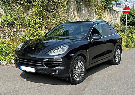 Porsche Cayenne Diesel - Service neu