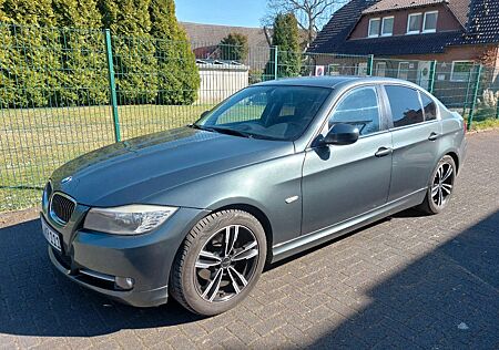 BMW 318d - Diesel BJ 2011 2 HD 189000 KM 7250 €
