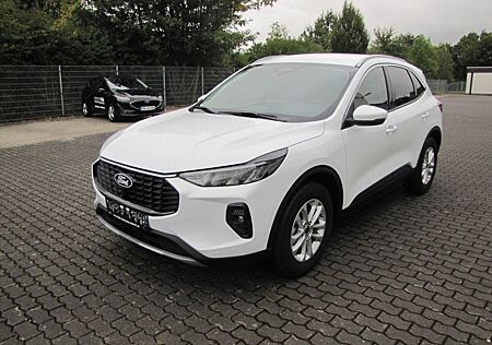 Ford Kuga Titanium Facelift Winter-Paket