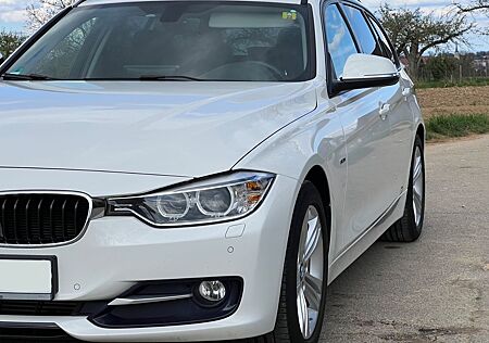 BMW 316i Touring F31 | Sport Line | 8-fach bereift