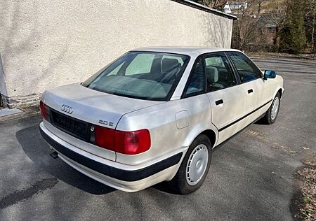 Audi 80 2.0 E Perlmutt weiß, original Zustand