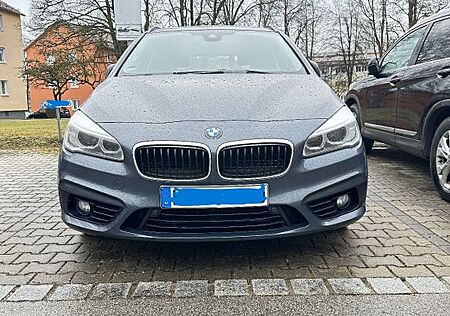 BMW 2er 220 Active Tourer 220d xDrive Steptronic Spo...