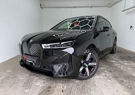 BMW iX 40 xDrive Sport+LASER+SOFT CLOSE+SUITE+ACC+