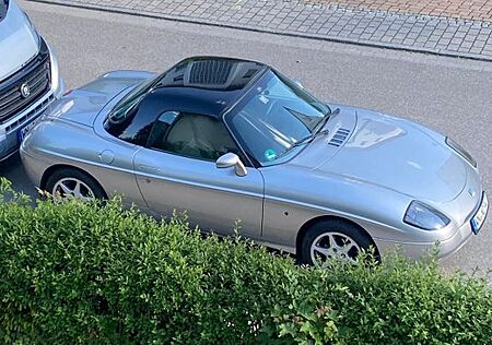 Fiat Barchetta Zwei steht zum Verkauf(Bitte Tex...