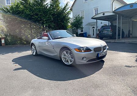 BMW Z4 2.2i
