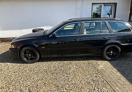 BMW 520i touring -
